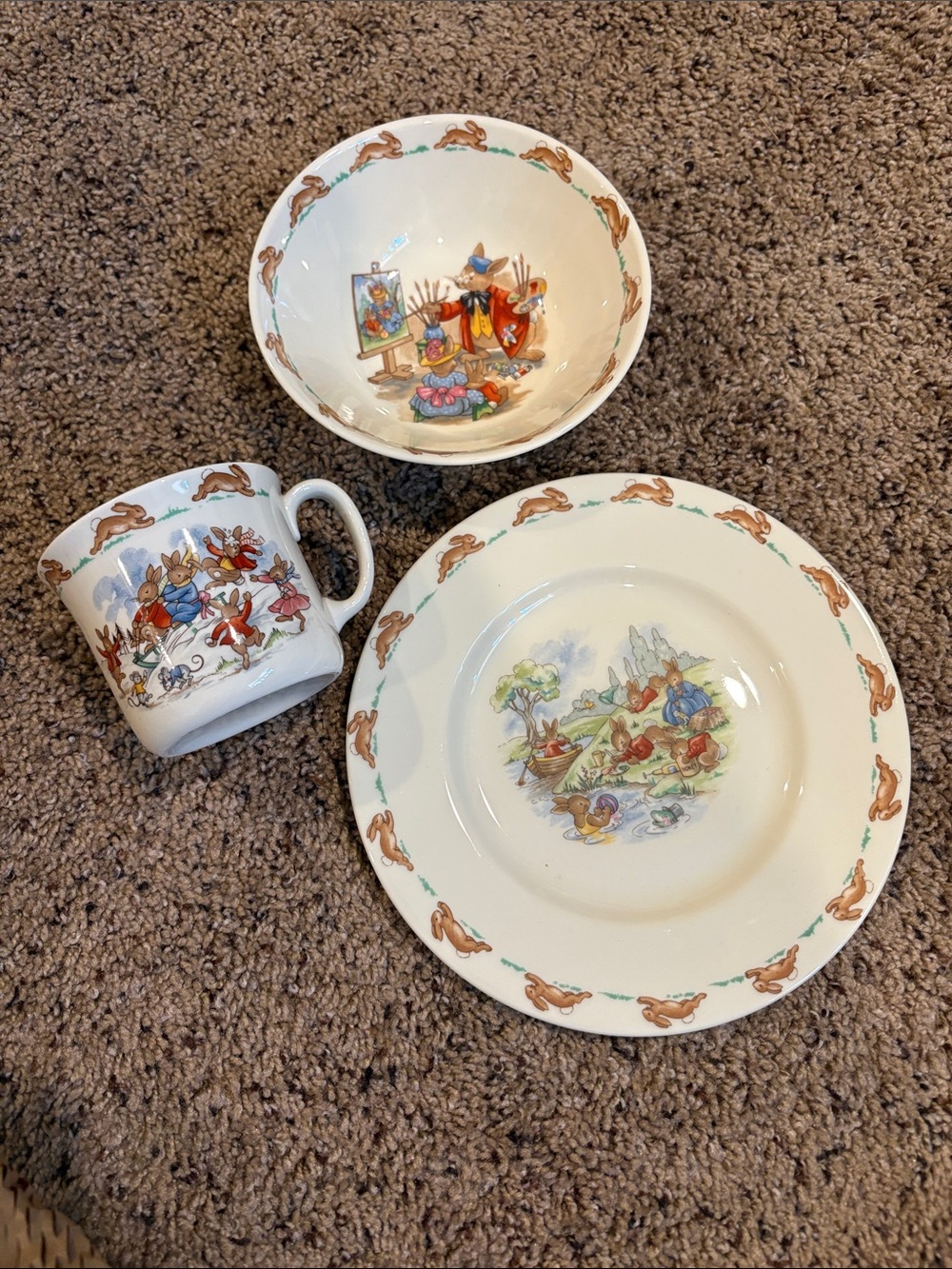 Children's Bunny Tale 3-Piece Dinnerware Set in Cream